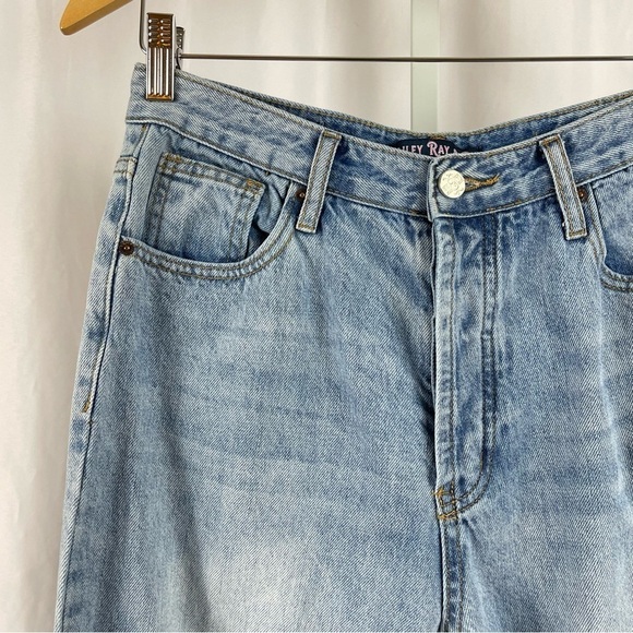 Bailey Ray Size 8 Button Fly Distressed Light Wash Jeans Straight Leg 90's Stars - Picture 8 of 8